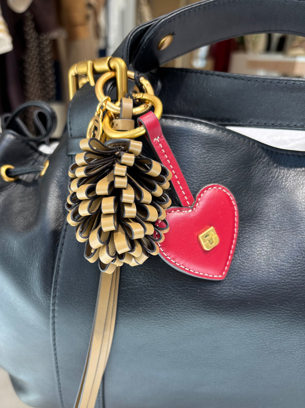 Charm en cuir PIN de chez Gérard Darel