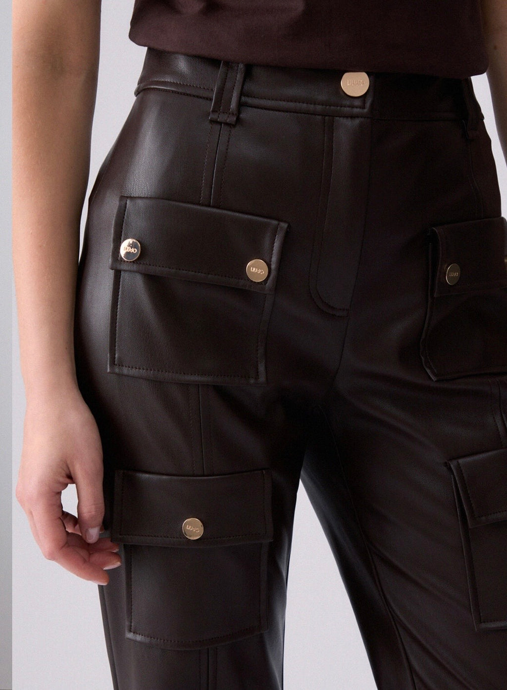 Pantalon en tissu enduit LIU.JO Moka